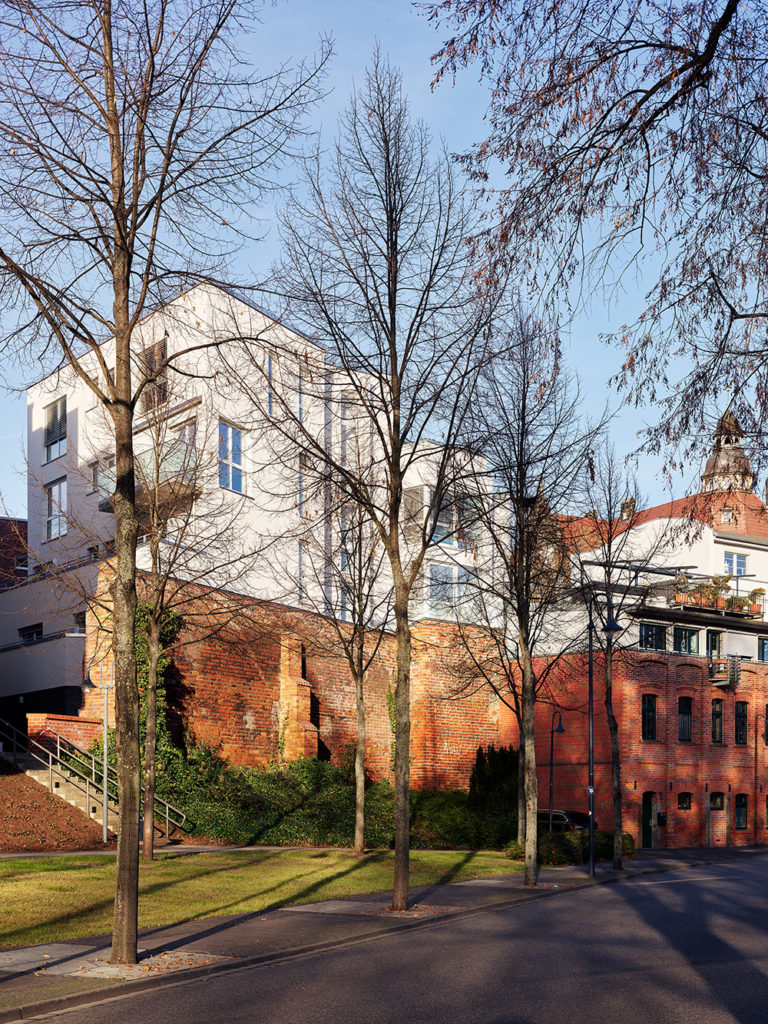 Wohnhaus, Cottbus, @ by alexander schippel